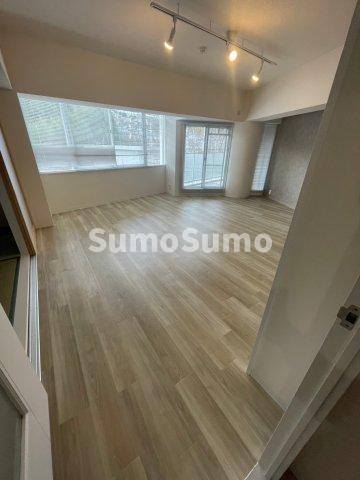 ベルトゥリー若草ANNEXの居間・リビング|ゆったり過ごせるリビングです