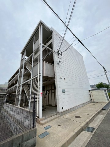 レオパレスコスモ