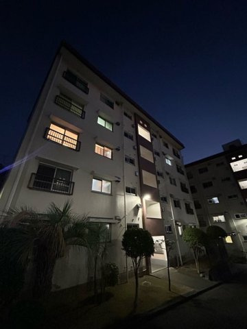 東舞子台ハイツ　B棟の外観