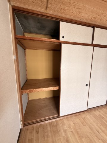 芦屋浜高層（若葉） 2号棟の収納