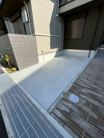 グラン アルベロの駐車場