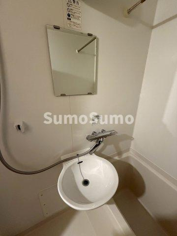 レオパレス御影塚町の洗面所
