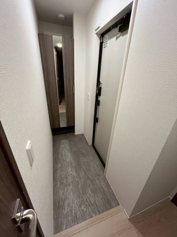 グラン アルベロの玄関