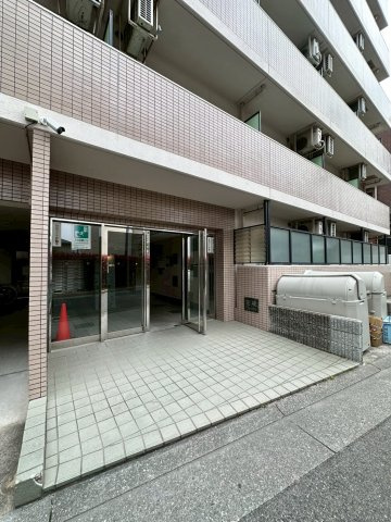 ラポール今津のエントランス