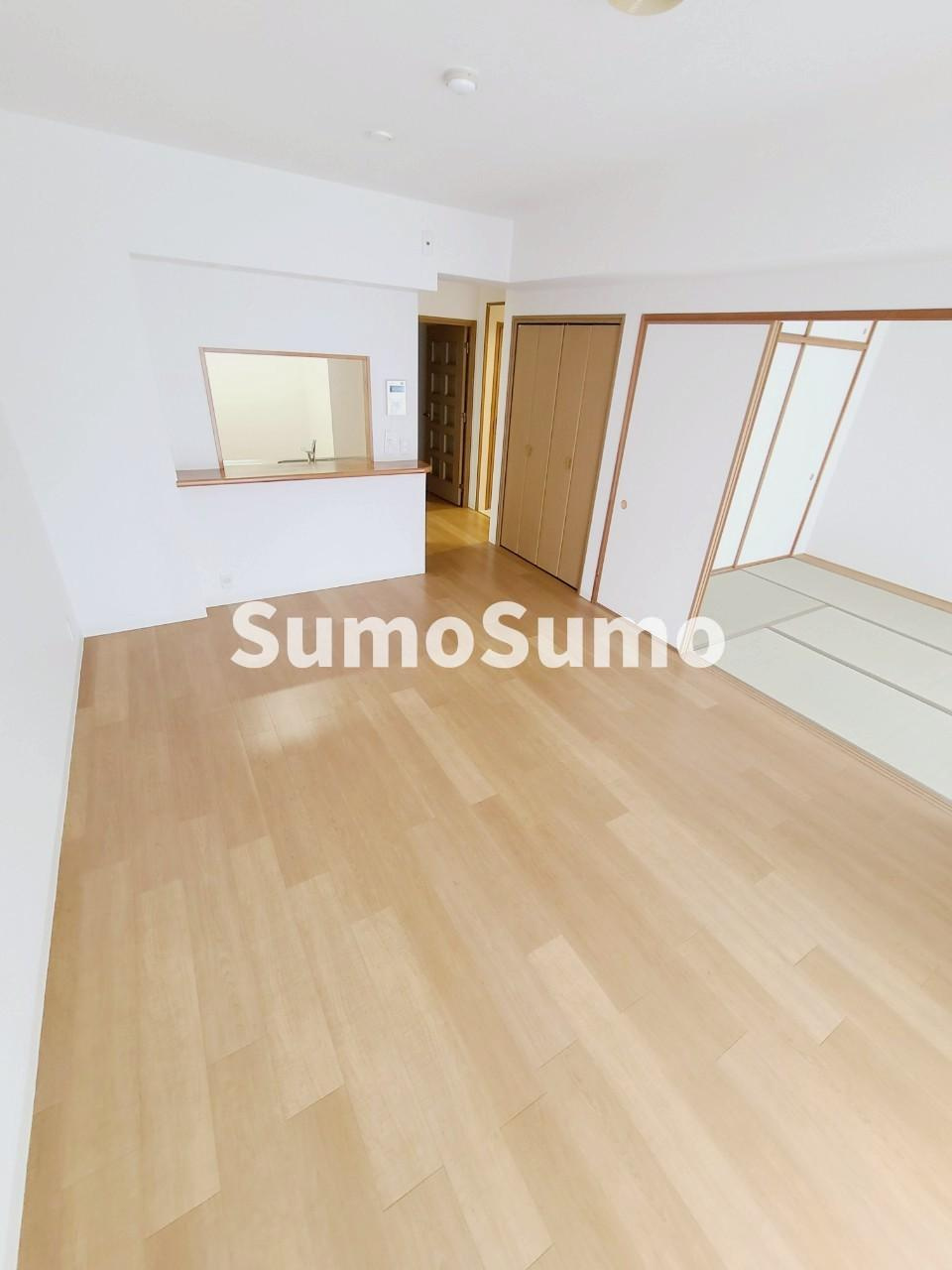 ＵＲルネシティ西宮津門の居間・リビング