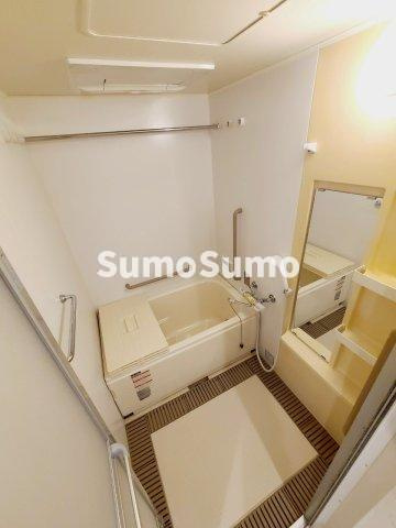 ＵＲルネシティ西宮津門の浴室