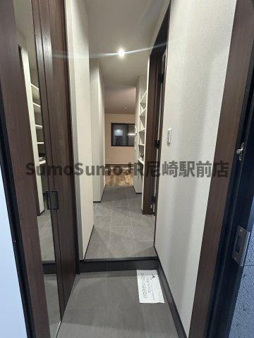 Glanz Court John立花町の玄関