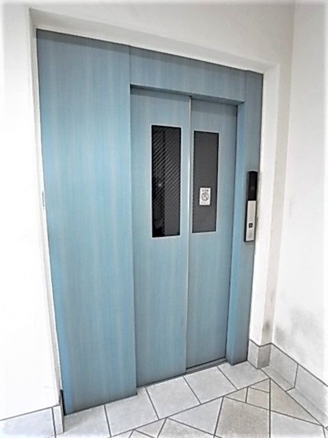 ワコーレエキサイド岡本のロビー