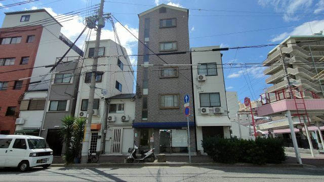 ロイヤルメゾン大日