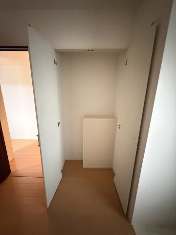 URBAN FLATS中之島 (旧 LaDouceur中之島)の収納