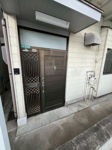 室川町貸家の外観