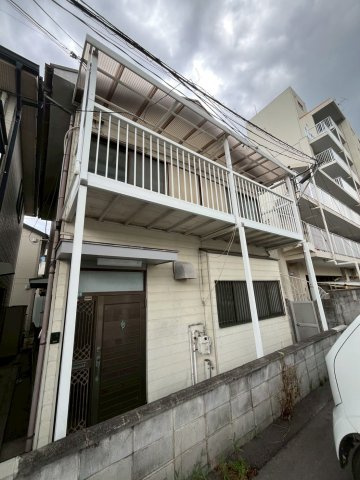 室川町貸家