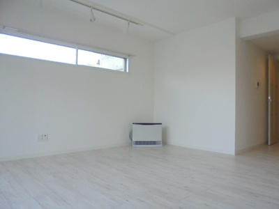 【居間・リビング】 | Colore south eight