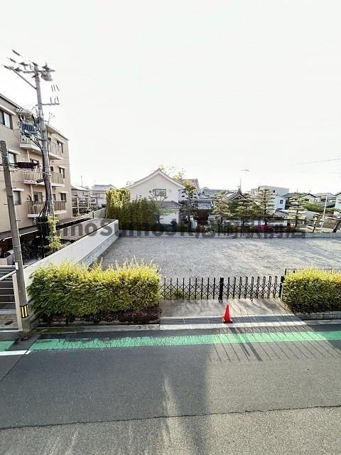 花本貸家5連棟の展望