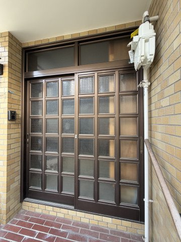 矢部町戸建のエントランス