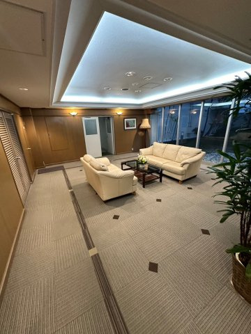 ローズハイツ芦屋のロビー