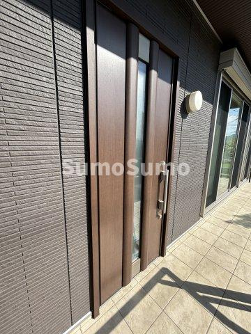 舞多聞西５丁目　戸建のエントランス|エントランスです