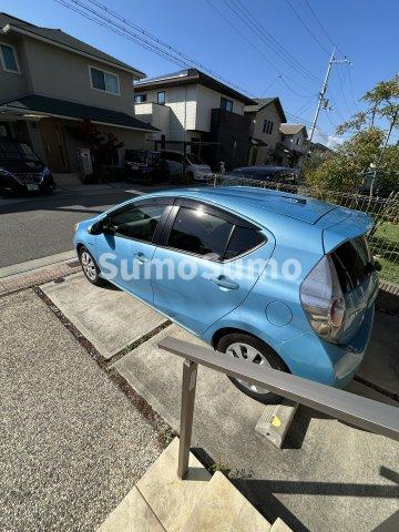 舞多聞西５丁目　戸建の駐車場|駐車場があるので、車を買う予定の方も安心です