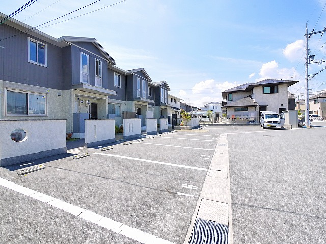 グランデュオ　Ⅱ番館の駐車場|駐車場です