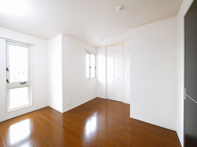 グランデュオ　Ⅱ番館の居間・リビング|おしゃれな居間です