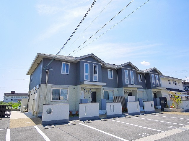 グランデュオ　Ⅱ番館の外観|外観もきれいです