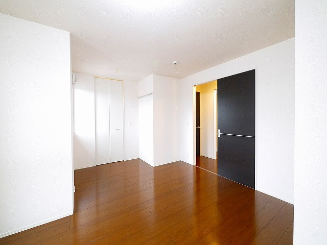 グランデュオ　Ⅱ番館の洋室|ゆったりした洋室です