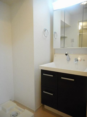 【洗面所】 | エムズシャングリラ | 洗面台