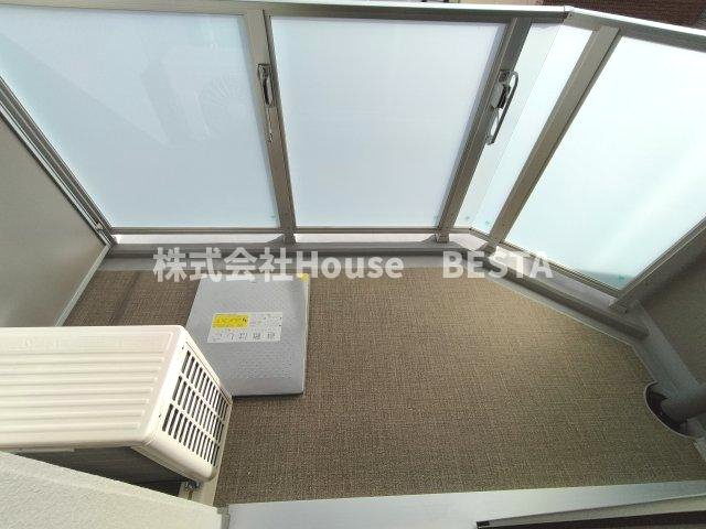 スワンズシティ神戸湊川のバルコニー