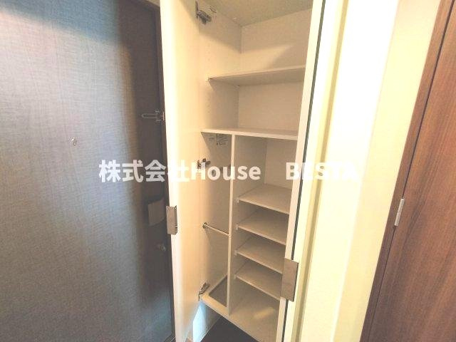 スワンズシティ神戸湊川の収納