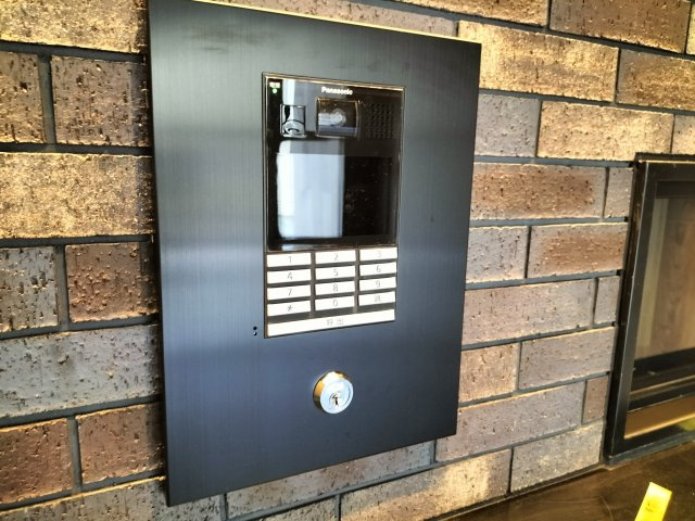 スワンズシティ神戸湊川のエントランス