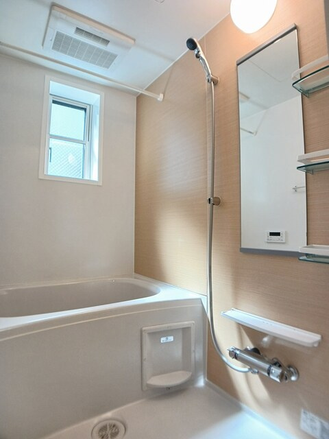 ジャイオスの浴室