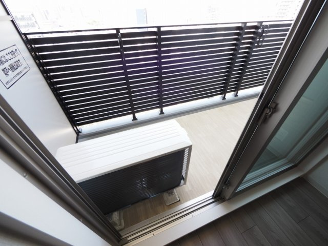 エスリードレジデンス ザ・グラン大阪ノアのバルコニー