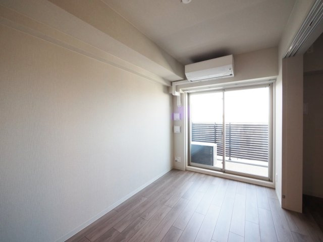 エスリードレジデンス ザ・グラン大阪ノアの居間・リビング