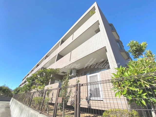 藤沢市善行５丁目の賃貸マンション