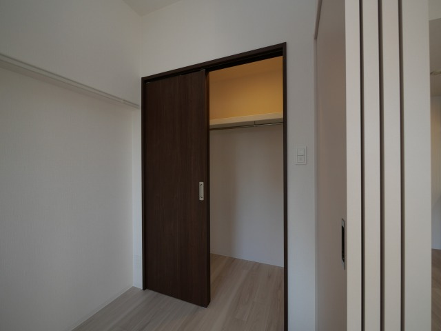 大阪市北区大淀中２丁目の賃貸マンションの収納