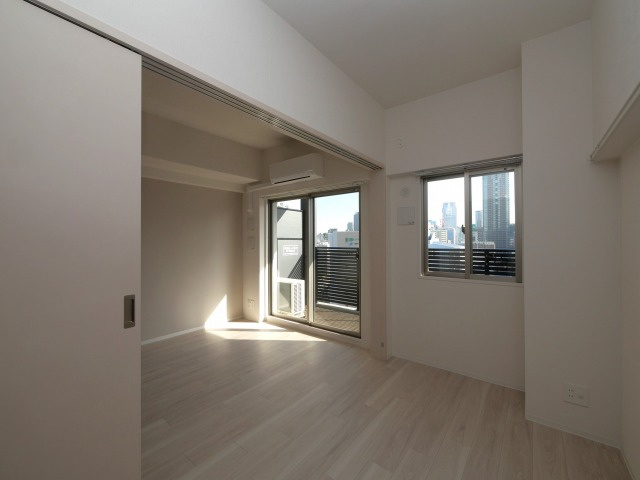 大阪市北区大淀中２丁目の賃貸マンションの洋室