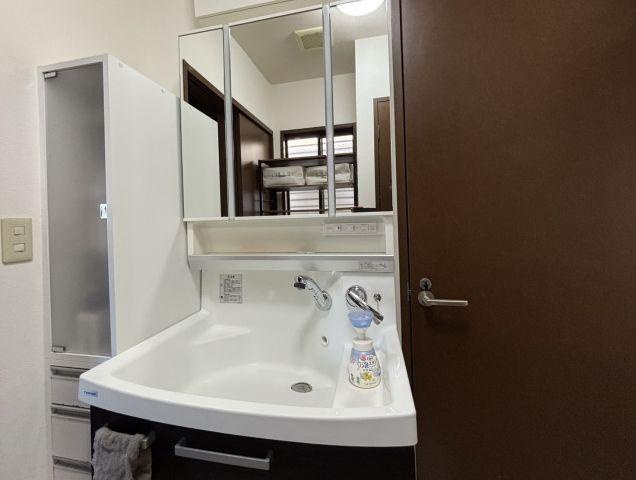 高知市みづき3丁目　中古戸建ての洗面所