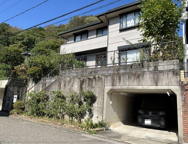 高知市みづき3丁目　中古戸建ての駐車場