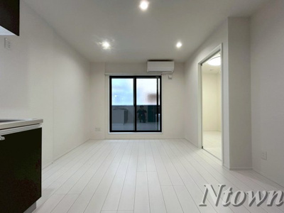 【内装】 | Cherim志賀本通vague | こちらの居間で趣味の時間をお楽しみください