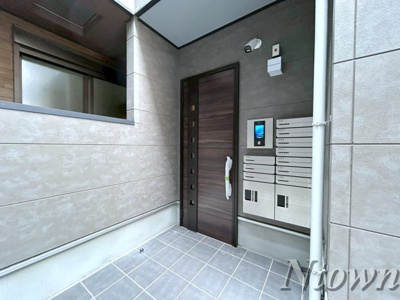 【エントランス】 | Cherim志賀本通vague | 落ち着いたエントランスです