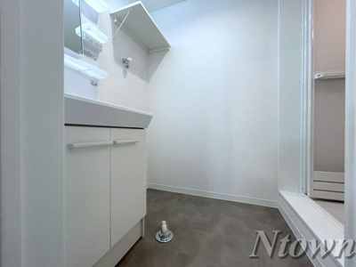 【洗面所】 | Cherim志賀本通vague | 脱衣スペースもあります