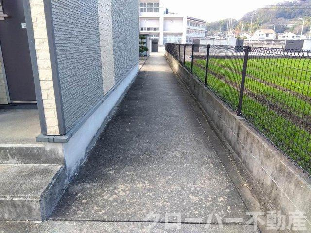 レオパレスＺの駐車場