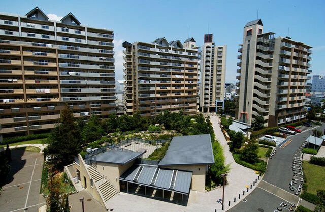 ＵＲ西宮マリナパークシティ丘のある街
