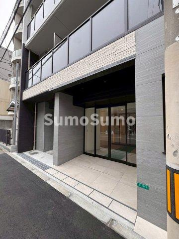 エスリード難波ALLUREのエントランス|建物の内部です