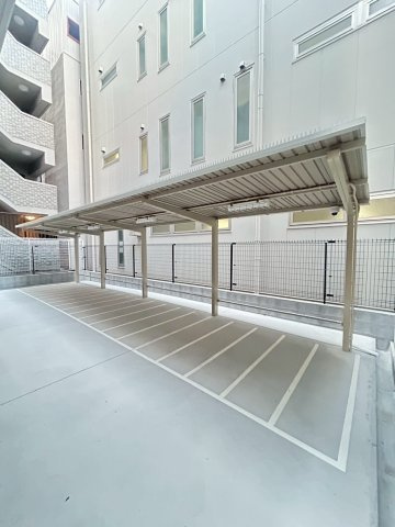 アーバネックス大阪天満宮Ⅱの駐車場