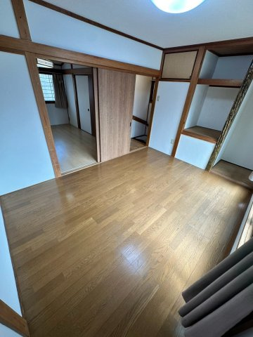 愛宕山戸建の内装