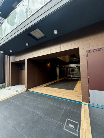 ドゥーエ南堀江（旧：アルティザ南堀江）のエントランス