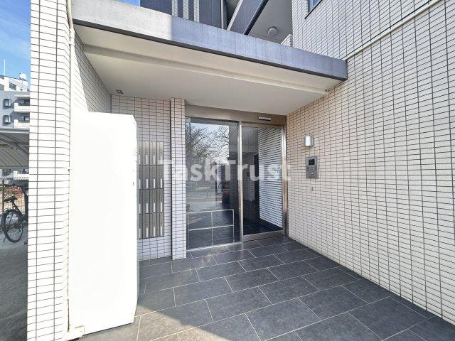 【エントランス】 | RESIDENCE MIWA