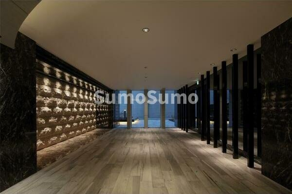 S-RESIDENCE新大阪WESTのロビー|毎日通るロビーはこのようになっています