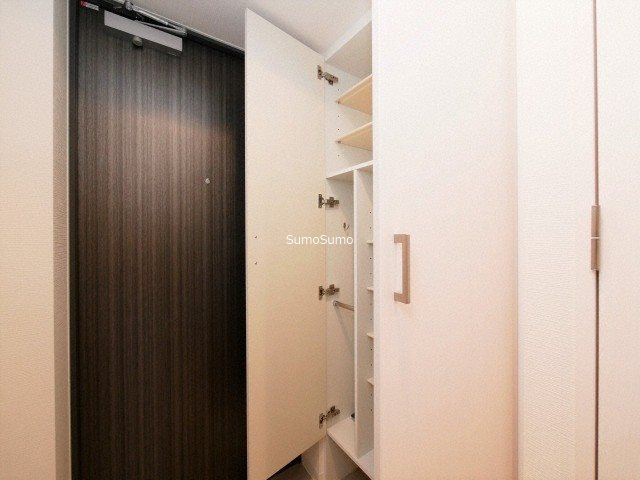 エスリード難波ザ・アークの収納